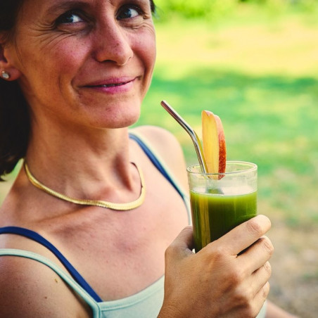 jus d'herbe d'orge déshydraté bio boisson aux multiples bienfaits à savourer jus d'herbe d'orge déshydraté bio boisson aux multiples bienfaits à savourer