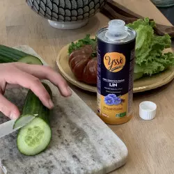 Huile de lin végétale à froid biovie pour salade concombre
