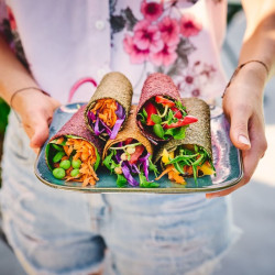 plateau de wrap cru bio butternut gingembre frais sans gluten plateau de wrap cru bio butternut gingembre frais sans gluten