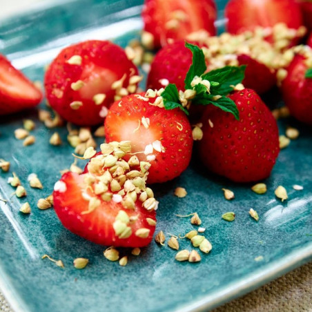 graine sarrasin activé bio snack vivant salade de fraise graine sarrasin activé bio snack vivant salade de fraise
