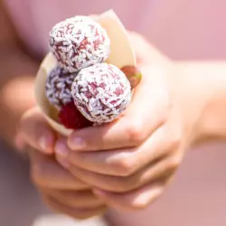 A healthy and raw snack cone for children A healthy and raw snack cone for children