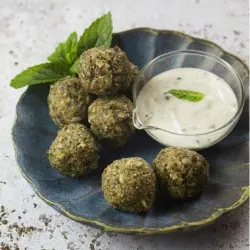 foto de falafel tirada do livro "algas no dia a dia" foto de falafel tirada do livro "algas no dia a dia"