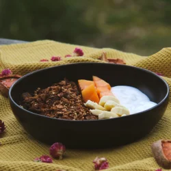 Rohes Bio-Müsli (Kakao + Eisenreich) Rohes Bio-Müsli (Kakao + Eisenreich)