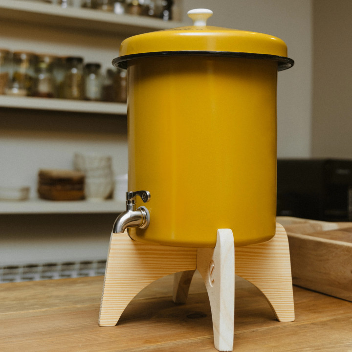 Suporte de madeira Ecofiltro 5L: Estável e elegante para água
