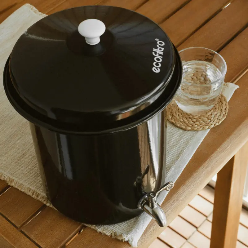 Ecofiltro 5L Zwart: Waterzuiveraar van klei