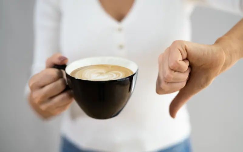 Café et sommeil : le problème que personne ne veut voir