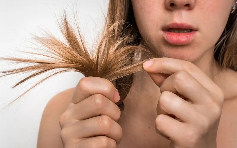 Cheveux cassants