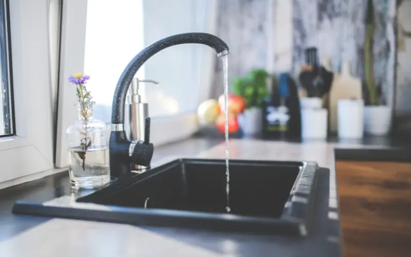 Filtration de l'eau du robinet en France 