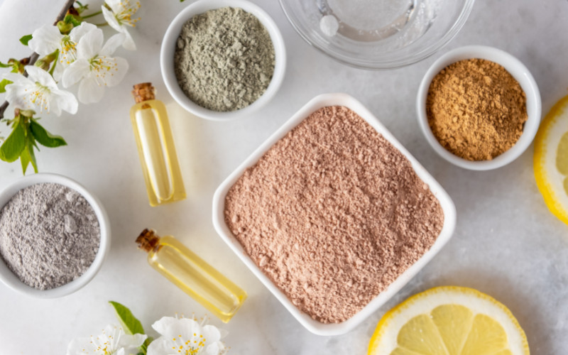 How to choose a clay depending on its skin?