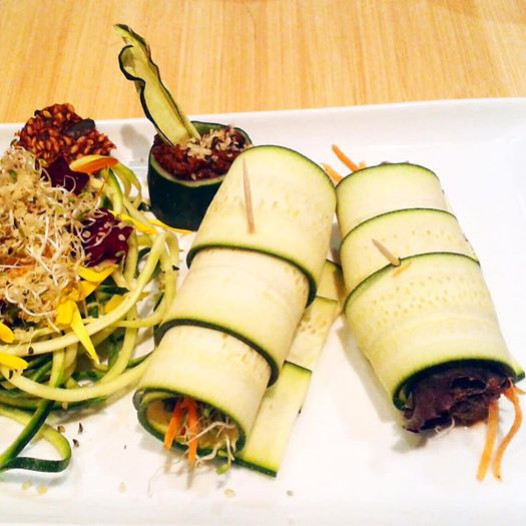 Rauwe courgette-cannelloni