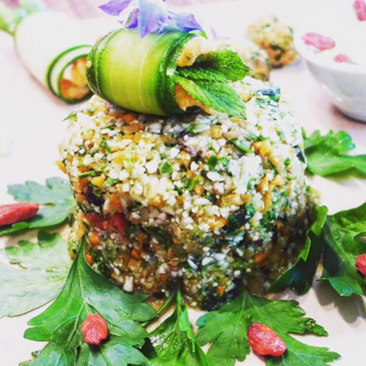 Raw tabbouleh with broccoli or cauliflower