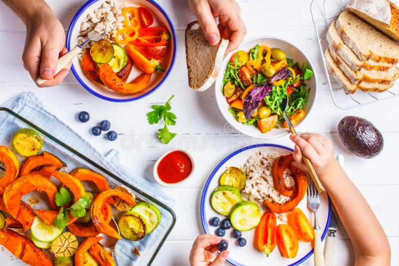 Come cambiare la propria alimentazione in famiglia? (4 consigli)