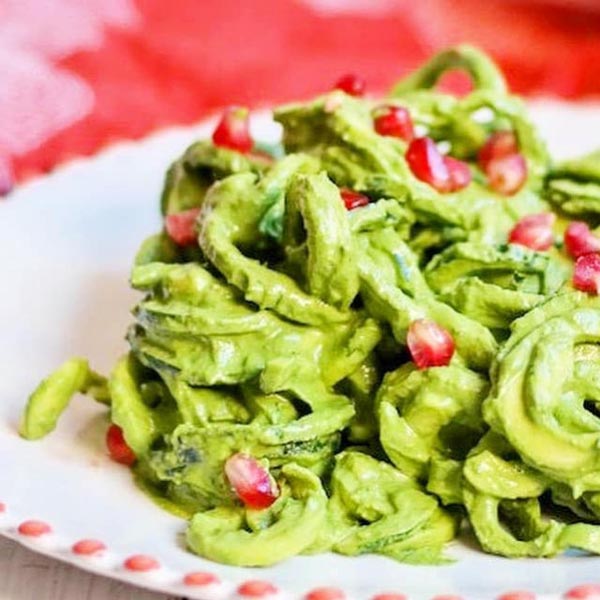 Recept voor courgettespaghetti met basilicumroom
