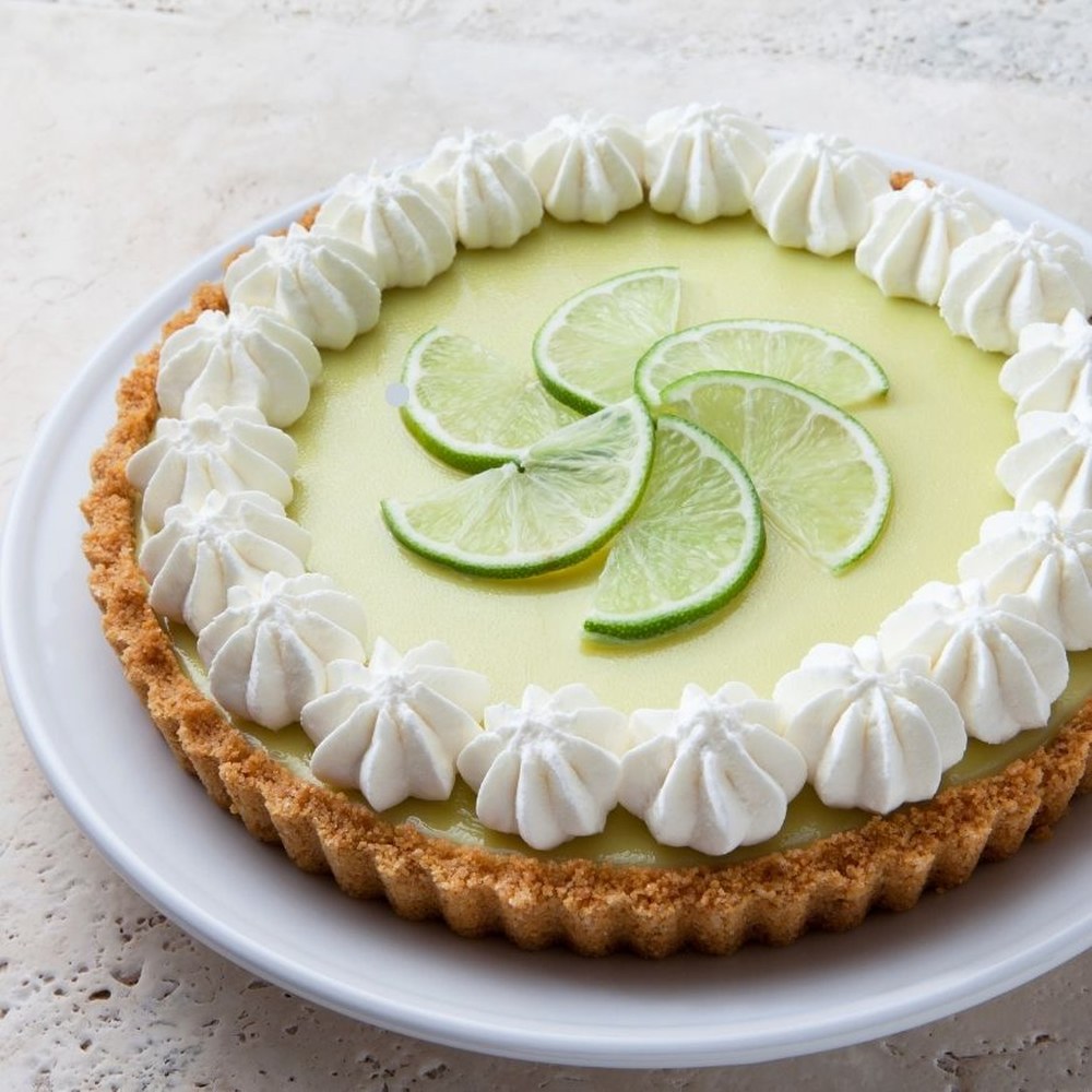 Roher Limetten-Cashew-Kuchen