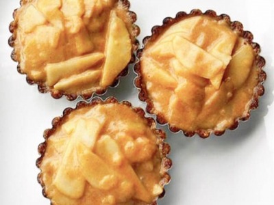 Pear - carawmel tartlets 