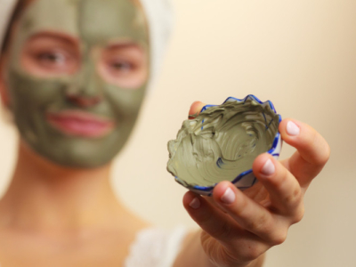 3 mask recipes with green clay to get a pretty skin for Christmas and New Year 