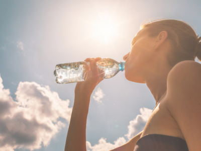 L’hydratation en été, par Aurélie Scarabin