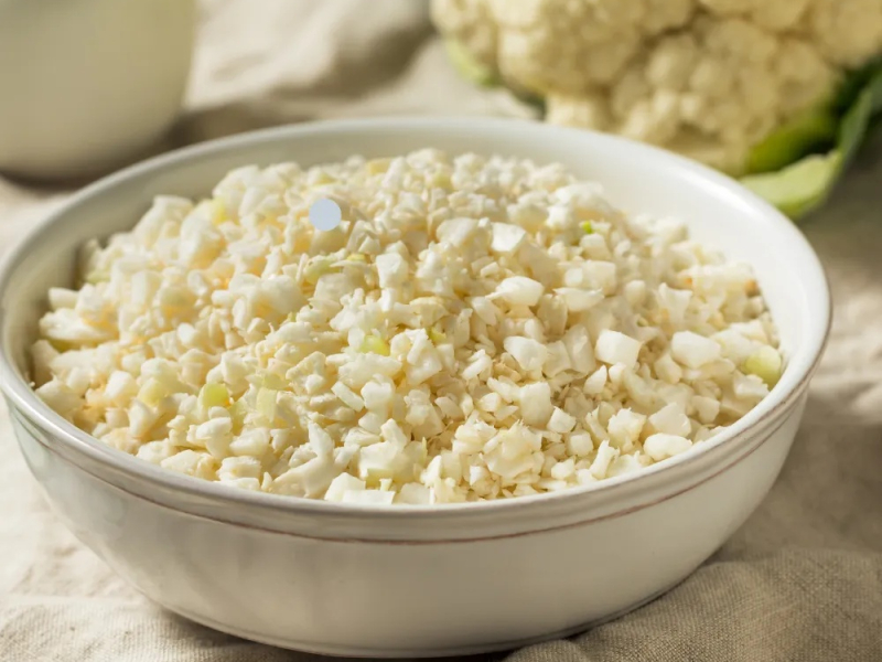 Blumenkohlreis-Taboulé mit Cashewkernen